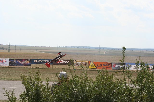 img00037.jpg
