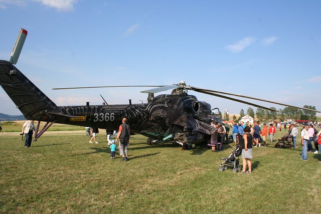 img00003.jpg