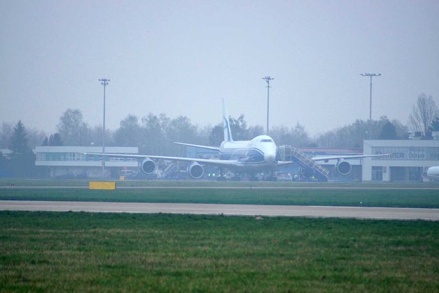 img00002.jpg