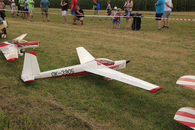 img00064.jpg