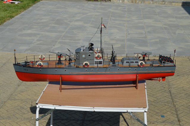 img00074.jpg