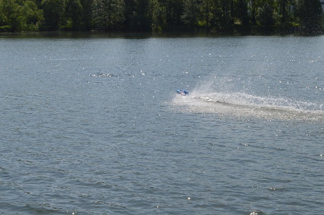img00100.jpg