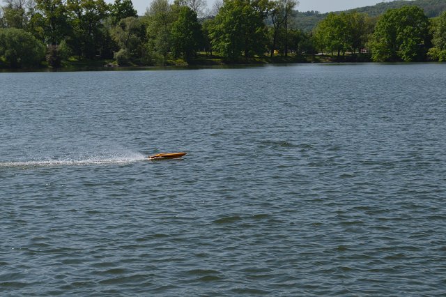 img00112.jpg