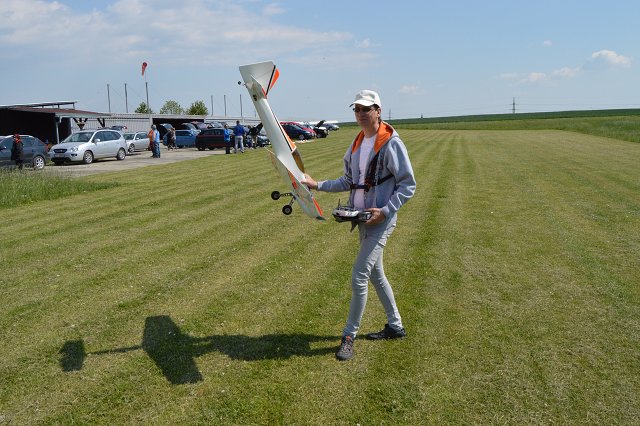 img00027.jpg