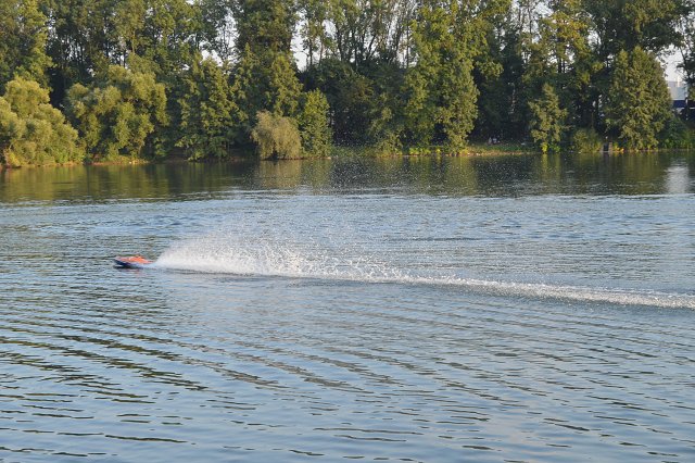 img00107.jpg